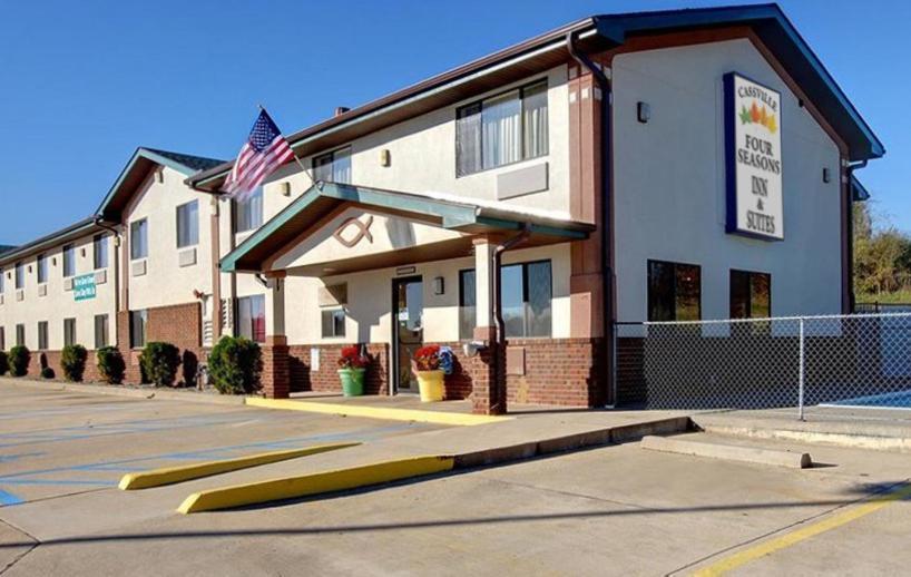 Cassville Four Seasons Inn & Suites 外观 照片